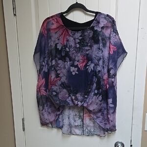Blue, Pink and Purple Flower Pattern Plus Size Asymmetrical Boxy Blouse